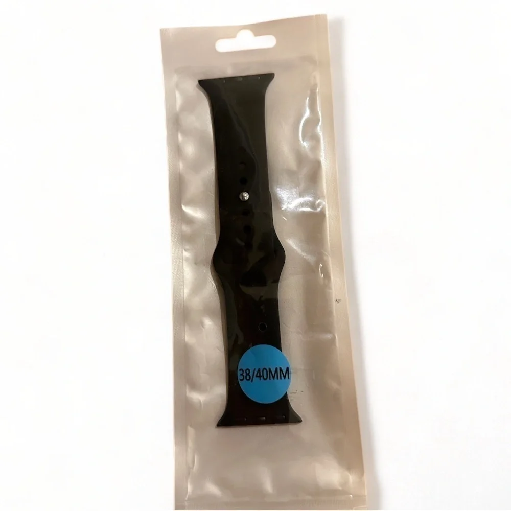 NWT Apple Watch Black Band 38/40mm Silicone